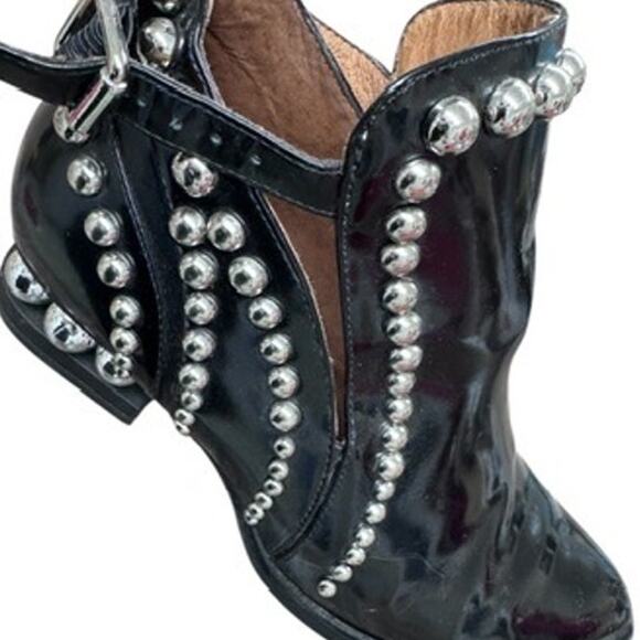 "JEFFREY CAMPBELL"Rylance-MB Women,s Black Silver Studded Leather Booties,Sz 9 - Picture 11 of 15